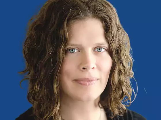 Courtney Marchesani,
Health & Wellness, Spirituality
Expert at Simposio de verano de 2022