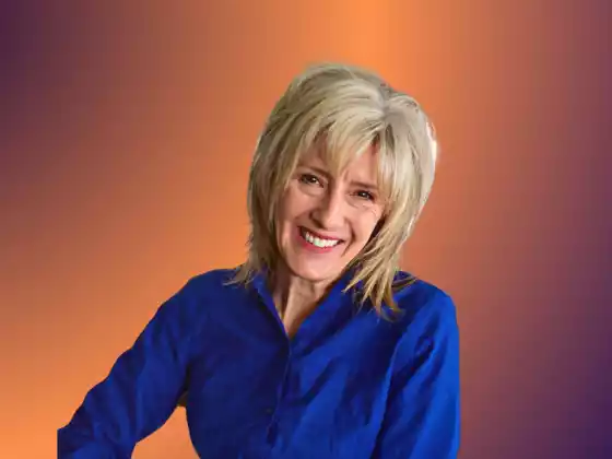 Amanda Archibald,
                            Health & Wellness, Cooking, Health & Wellness, Cooking, Culinary Nutrition
                            Expert at Paquete de nutrición sin envolver