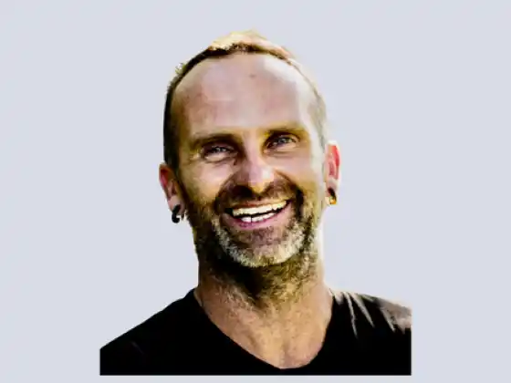Brad Hay,
Health & Wellness
Expert at Simposio de verano de 2022