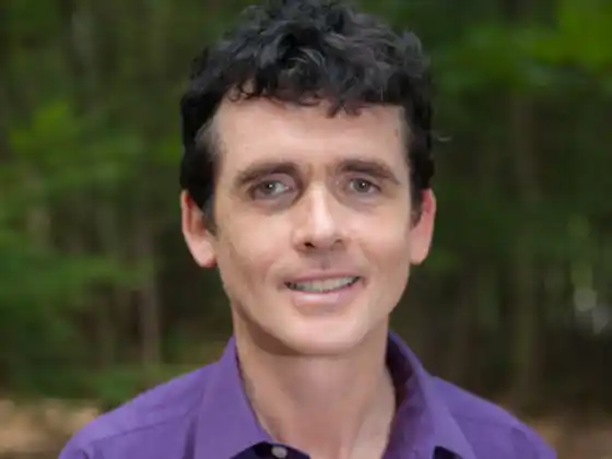 Stephen Hermann,
Spirituality, Spirituality
Expert at Simposio de verano de 2022